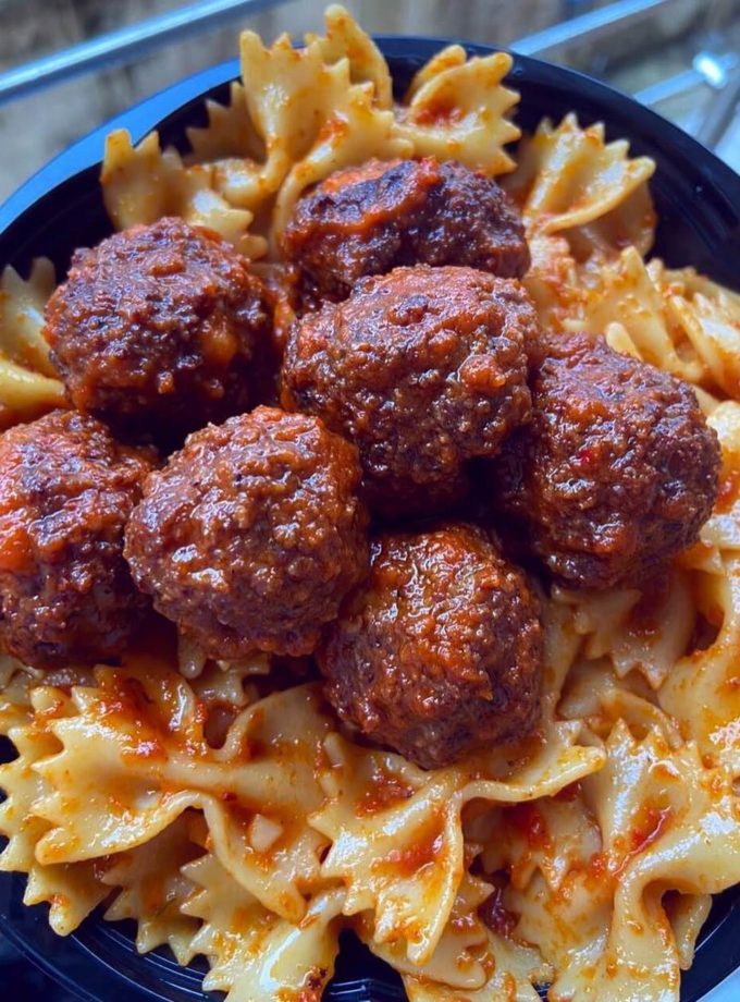Yajichurri Meatballs Stew
