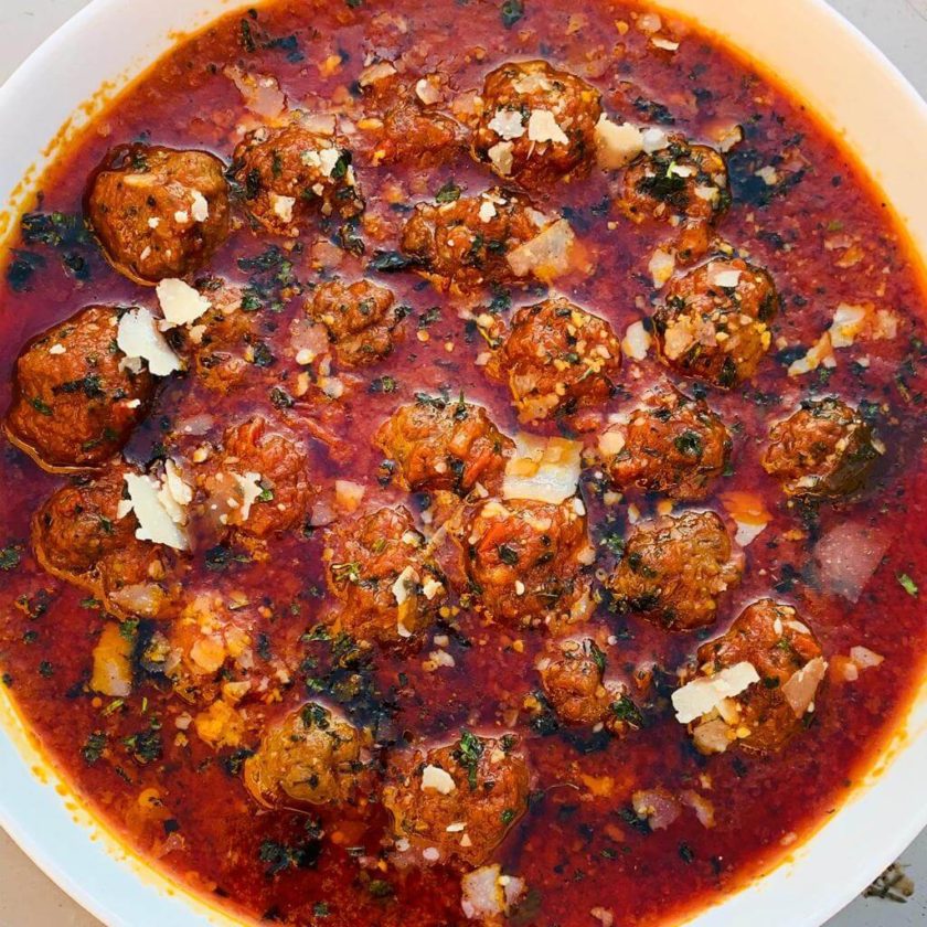 meatballs-sauce